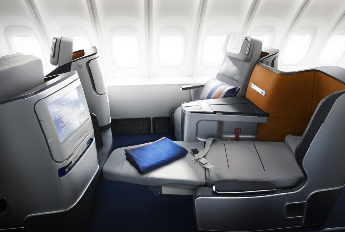 Business class flight deals
